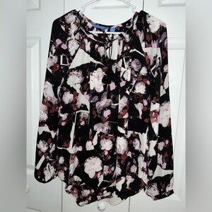 Simply Vera Vera wang blouse  floral women’s size L